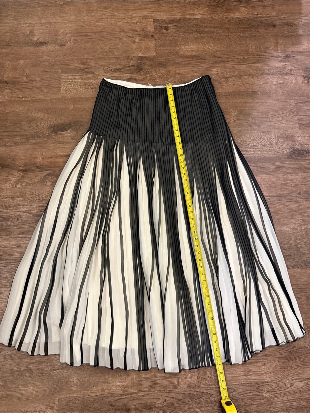 Carlisle Black and White Pleated Drop Waist Maxi Chiffon Skirt Size 12